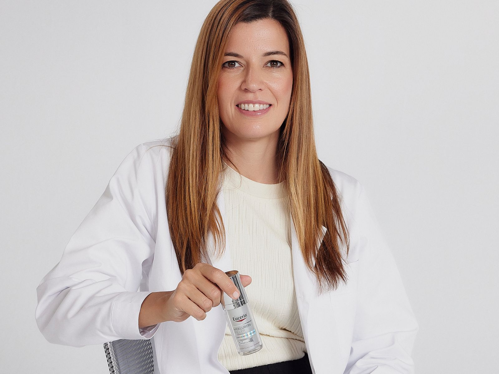 Te contamos todo lo que tienes que saber sobre el sérum que rejuvenece tu piel en 4 semanas* (y que ha sido galardonado como Mejor Sérum Facial en los Premios Glamour)