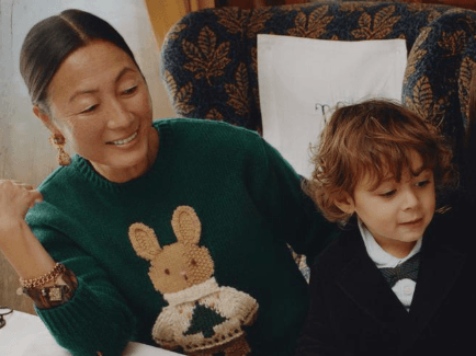 He encontrado la falda ideal de Nochebuena en Zara (y gracias a una sevillana muy estilosa)